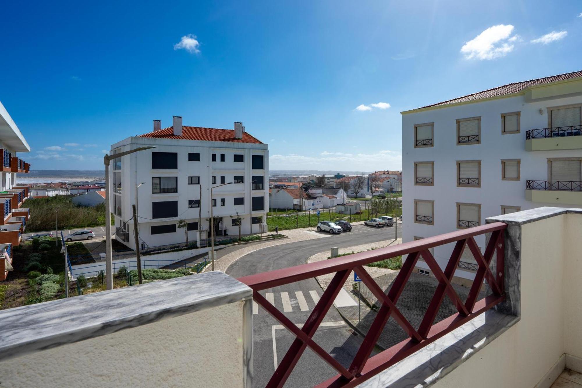 Peniche Sun & Surf Apartment Exterior photo